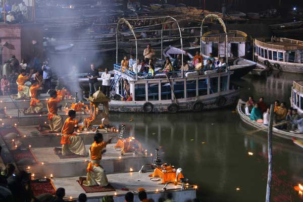 Evening Boat Ride & Ganga Aarti